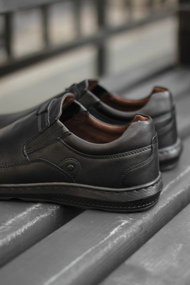 Елегантні чорні туфлі без шнурівки – твій комфорт у кожному кроці 44 розмір | Зображення 3