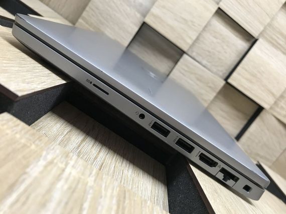 Ультрабук Б-класс Dell Latitude 5420 / 14" (1920x1080) IPS / Intel Core i5-1145G7 (4 (8) ядра по 2.6 - 4.4 GHz) / 16 GB DDR4 / 256 GB SSD / Intel Iris Xe Graphics / WebCam / Windows 10 лицензия б/у | Зображення 5