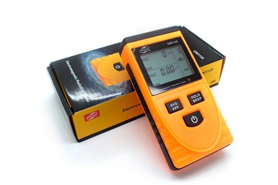 Тестер електромагнітного випромінювання (1-1999В/м, 0.01-19,99μt) BENETECH GM3120 | Зображення 3