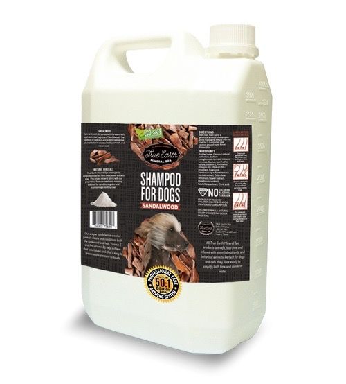 Шампунь для собак та котів із сандаловим деревом Reliq Mineral Spa Sandalwood Shampoo, 3.79 л