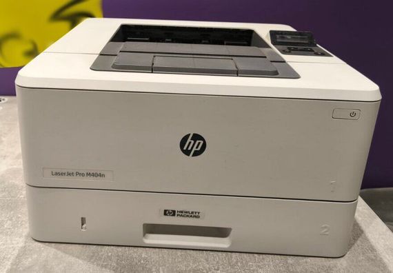 Принтер HP LaserJet Pro M404n / Лазерная монохромная печать / 1200x1200 dpi / A4 / 38 стр/мин / USB 2.0, Ethernet б/у | Зображення 1