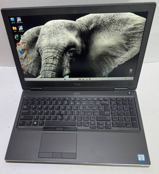 Мобильная рабочая станция Dell Precision 7540 / 15.6" (1920x1080) IPS / Intel Xeon E-2276M (6 (12) ядер по 2.8 - 4.7 GHz) / 16 GB DDR4 / 256 GB SSD / nVidia Quadro T1000, 4 GB GDDR5, 128-bit / WebCam б/в | Зображення 1