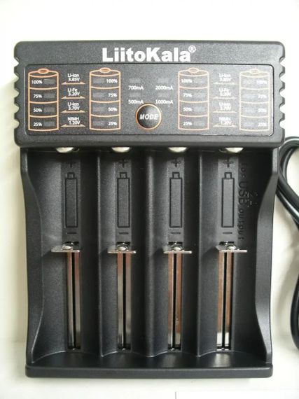Зарядное устройство для LiitoKala Engineer Lii-402 | Зображення 1