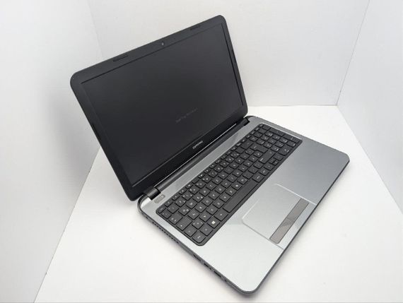 Ноутбук HP Compaq 15 / 15.6" (1366x768) TN / AMD A4-5000 (4 ядра по 1.5 GHz) / 8 GB DDR3 / 500 GB HDD / AMD Radeon HD 8330 Graphics / WebCam / DVD-ROM б/у | Зображення 5