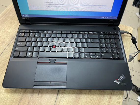 Ноутбук Lenovo Thinkpad E520 15.6 intel core i3 2350M/4gb/320gb | Зображення 6