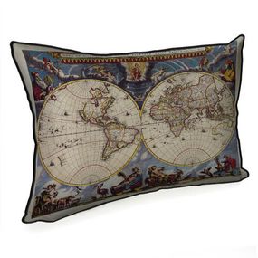 Подушка интерьерная из мешковины Старая карта 45x32 см