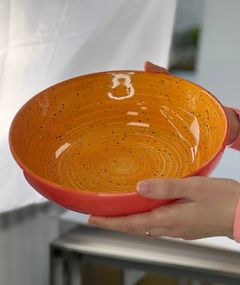 Салатник Olens Тригір'я 102-603-5 25.5х7.5 см 1800 мл червоно-жовтогарячий