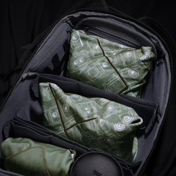 Захисна серветка Ulanzi CM009 17-INCH  45*45cm Protective Wrap (UV-3270 CM009) | Зображення 6