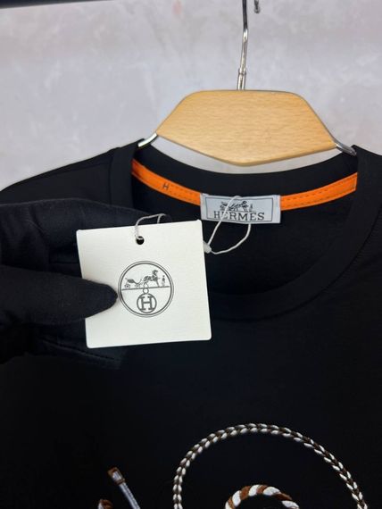 Футболка Hermes чорна з вишивкою f707 | Зображення 2