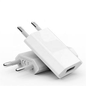 Универсальное зарядное устройство для телефона и других устройств 5V 1A