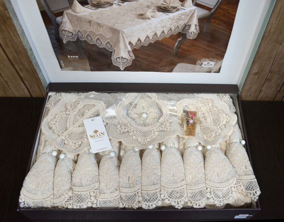 Велюровая скатерть с ранером Selin Azra Set 160×300+12 салфеток Бежевая | Зображення 3