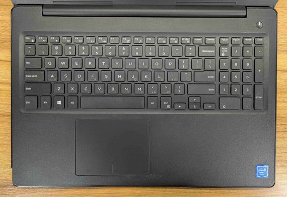 Ноутбук Б-класс Dell Latitude 3590 / 15.6" (1366x768) TN / Intel Celeron 3865U (2 ядра по 1.8 GHz) / 8 GB DDR4 / 240 GB SSD / Intel HD Graphics 610 / WebCam / HDMI / Windows 10 б/у | Зображення 3