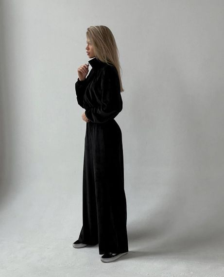 Женский велоровый спортивный костюм двойка с укороченной кофтой BF862 цвет черный, размер 46/48 | Зображення 1