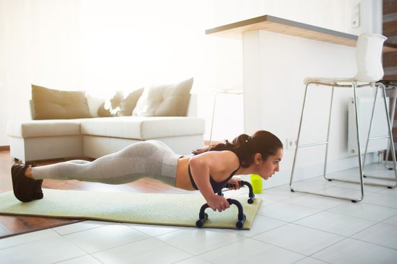 Упори для віджимань PowerPlay 4316 Push Up Bars пластикові (Скошені) | Зображення 5