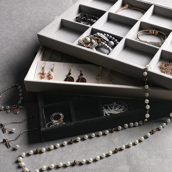 Органайзери для прикрас набір 4 шт, сірий, лотки оксамитові для каблучок, сережок, браслетів, намиста, біжутерії | Зображення 5