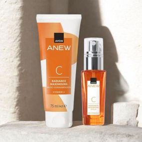 Набор Avon Anew «Максимальное сияние» с витамином C: сыворотка 30 мл + пилинг-скраб 75 мл