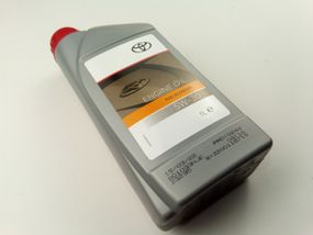 Олива моторна 5W-30 синтетична Тойота Fuel Economy 1 л (08880-80846) (0888080846)