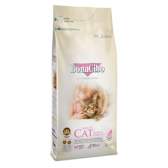 Сухий корм з куркою для стерилізованих котів BonaCibo Cat Adult Light & Sterilized, 15 кг