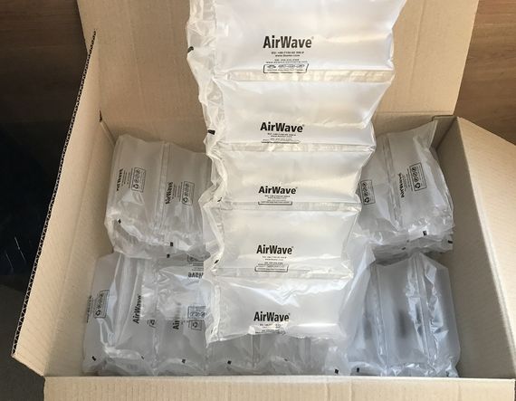Пузырчатая пленка AirWave, отрывная секция 100 мм х 210 мм, 7000 секций в рулоне