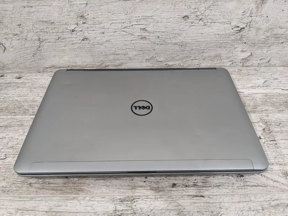 Ноутбук Ігровий Dell Precision 15.6 Full HD 8/128 SSD+ 500 Core i5 + AMD 2gb | Зображення 2