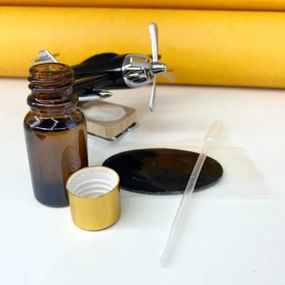 Ароматизатор аератор в авто Літак Чорний