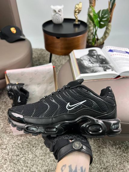 Мужские кроссовки Air Max Plus New Black White  , Вьетнам