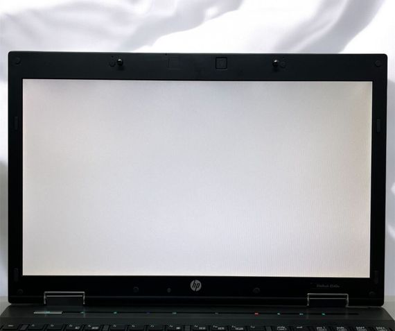 Ноутбук HP EliteBook 8540w / 15.6" (1600x900) TN / Intel Core i5-520M (2 (4) ядра по 2.4 - 2.93 GHz) / 8 GB DDR3 / 256 GB SSD / nVidia Quadro FX 880M, 1 GB DDR3, 128-bit / Без АКБ б/в | Зображення 7