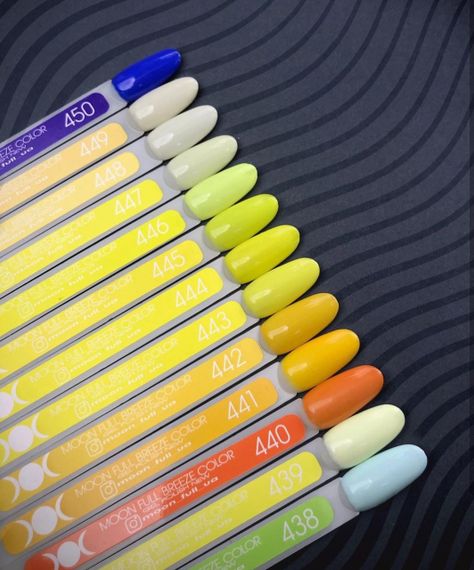 Гель-лак Moon Full Breeze color №450 сапфір 8 мл | Зображення 1