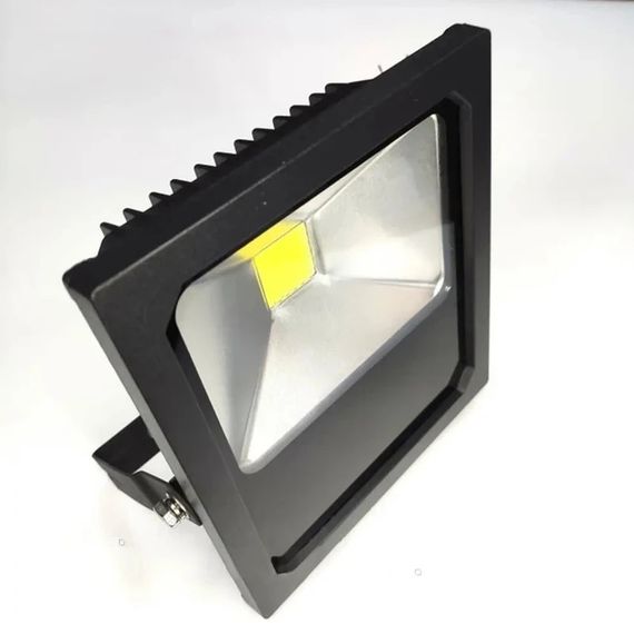 Світлодіодний прожектор 20W Потужне та економічне освітлення XPRO 20W (234572892_501) | Зображення 6