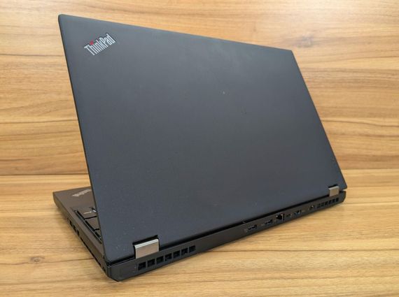 Мобильная рабочая станция Lenovo ThinkPad P50 / 15.6" (1920x1080) IPS / Intel Core i7-6820HQ (4 (8) ядра по 2.7 - 3.6 GHz) / 16 GB DDR4 / 480 GB SSD / nVidia Quadro M1000M, 4 GB GDDR5, 128-bit / Fingerprint / Windows 10 б/у + Подарок Беспроводная мышь | Зображення 6