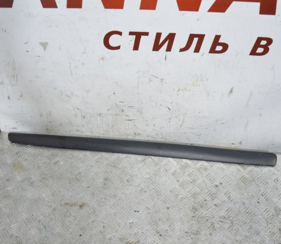 Накладка дверей передня ліва Peugeot 207 2006-2013 Молдинг передніх лівих дверей Пежо 207 9680148277