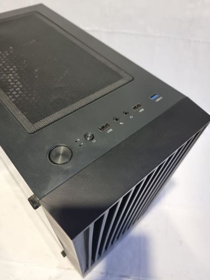 Ігровий ПК Vinga CS316B Tower / Intel Core i5-7400 (4 ядра по 3.0 - 3.5 GHz) / 16 GB DDR4 / 240 GB SSD + 2000 GB HDD / AMD Radeon RX 480, 4 GB GDDR5, 256-bit / 530W б/в | Зображення 4