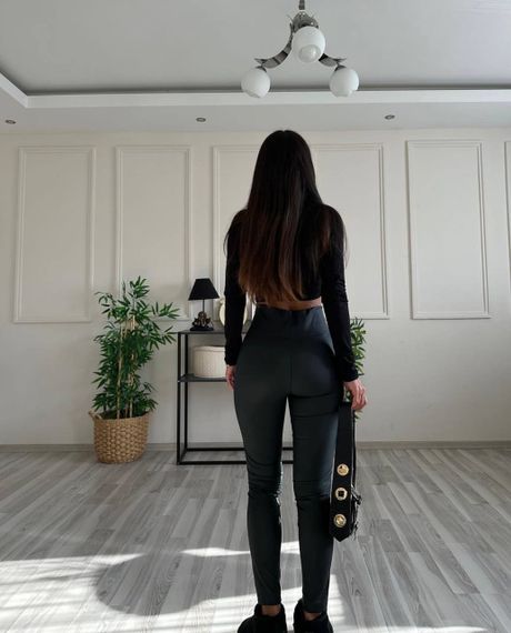 Женские теплые лосины из матовой экокожи на флисе BF967 цвет черный, размер 42/44 | Зображення 1