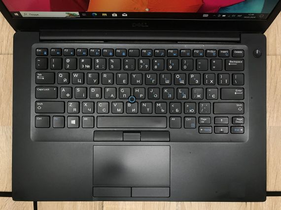 Ноутбук Б-класс Dell Latitude 7490 / 14" (1920x1080) IPS / Intel Core i5-8350U (4 (8) ядра по 1.7-3.6 GHz) / 8 GB DDR4 / 256 GB SSD M.2 / UHD Graphics 620 / WebCam / USB 3.1 / HDMI б/у | Зображення 6