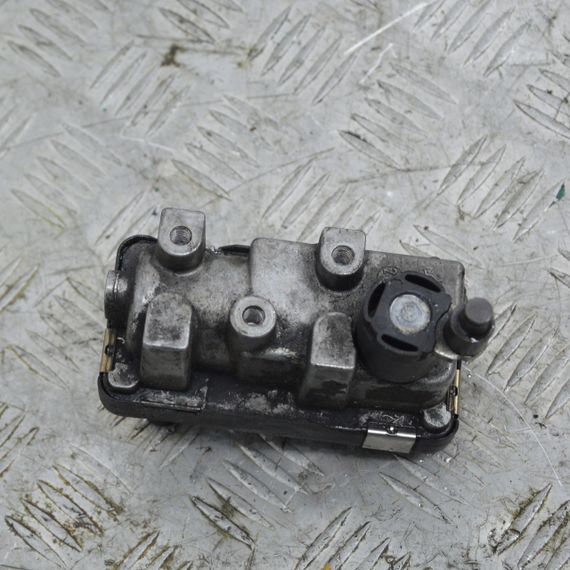 Сервопривід 320 CDI Mercedes E- S- Class актуатор турбіни Мерседес G-109 | Зображення 1