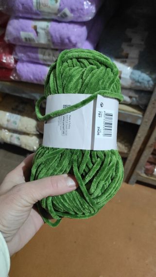 YarnArt Dolce 797 зелена ярнарт дольче плюшева пряжа для в'язання | Зображення 2
