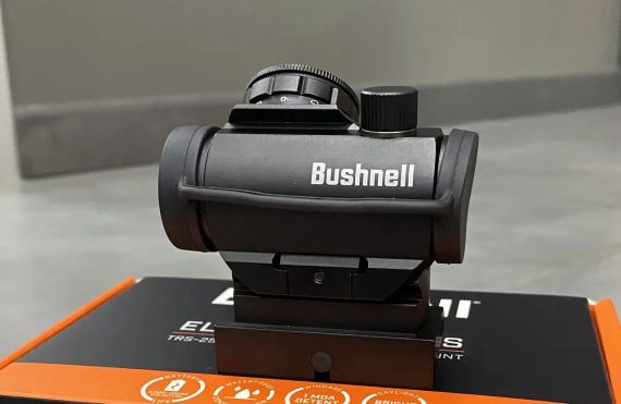 Коллиматорный прицел Bushnell AR Optics TRS-25 HIRISE 3 закрытого типа с красной точкой | Зображення 2
