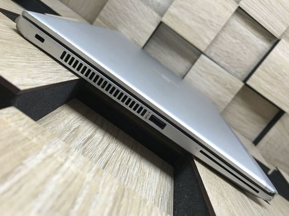 Ультрабук Б-класс HP EliteBook 830 G5 / 13.3" (1920x1080) IPS / Intel Core i7-8650U (4 (8) ядра по 1.9 - 4.2 GHz) / 8 GB DDR4 / 256 GB SSD M.2 / Intel UHD Graphics 620 / WebCam / USB 3.1 / HDMI б/у | Зображення 8