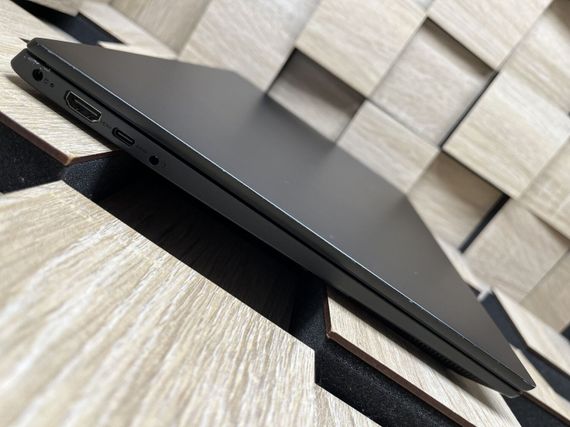 Ноутбук Б-класс Lenovo IdeaPad S340-15IIL / 15.6" (1920x1080) TN / Intel Core i7-1065G7 (4 (8) ядер по 1.3 - 3.9 GHz) / 8 GB DDR4 / 480 GB SSD / Intel Iris Plus Graphics / WebCam / HDMI б/у | Зображення 4