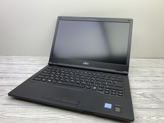 Ноутбук Fujitsu LifeBook E549 / 14" (1920x1080) IPS / Intel Core i5-8265U (4 (8) ядра по 1.6 - 3.9 GHz) / 8 GB DDR4 / 256 GB SSD / Intel UHD Graphics / WebCam б/у | Зображення 2