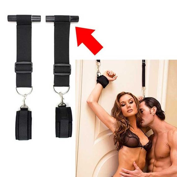 БДСМ подвески на двери с наручникам Sportsheets Door Jam Cuffs – Садо-мазо
