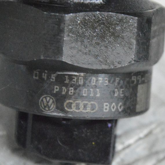 Насос форсунка 1.2 TDI 1.4 TDI Volkswagen Lupo форсунки Фольксваген Лупо 0414720009 045130073F | Зображення 2