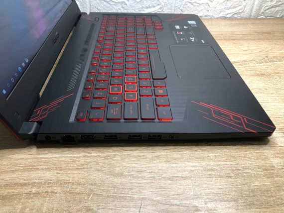 Ігровий Ноутбук Asus TUF FX504 + I5-8300H + GTX 1050 + 1 TB HDD | Зображення 5