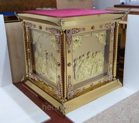 Облачення (риза) на престол із золоченими іконами, 1х1м