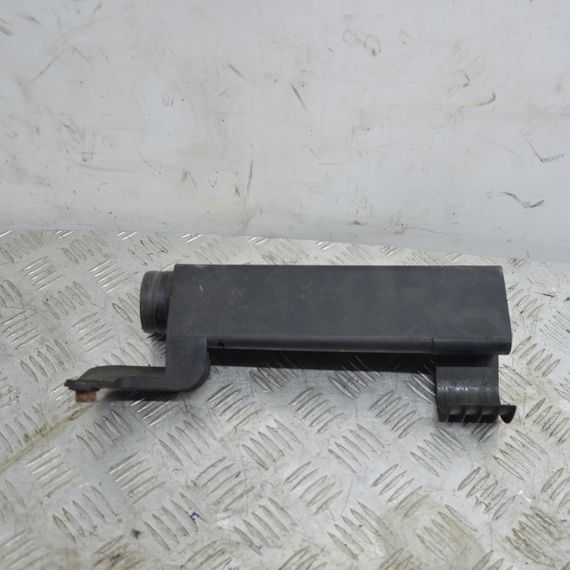 Трубка впуску повітря 1.4 Volkswagen Golf IV 1997-2006 Патрубок впуску повітря Фольксваген Гольф