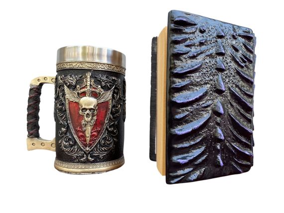 Подарунковий набір Кухоль 3D Крилатий Череп і Блокнот 3D «Око Ілюзій» | Зображення 1