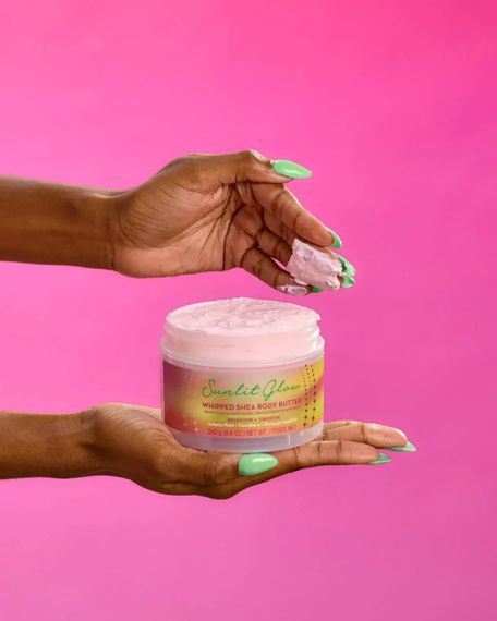 Взбитый баттер для тела Tree Hut Sunlit Glow Whipped Body Butter (240 г) | Зображення 1