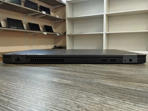 Ноутбук Dell Latitude 5590|15,6''FHD,IPS/i5-8350U/16Gb/240 SSD Гарантія 3 міс | Зображення 3