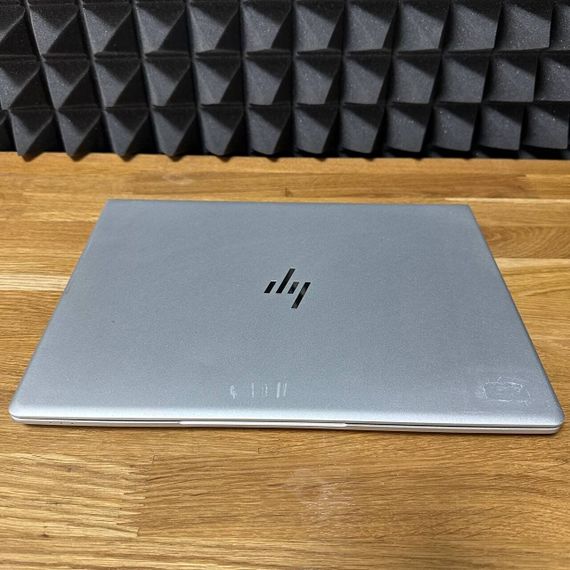 Ноутбук Б-клас HP EliteBook 735 G5 / 13.3" (1920x1080) IPS / AMD Ryzen 3 Pro 2300U (4 ядра по 2.0 - 3.4 GHz) / 8 GB DDR4 / 128 GB SSD / AMD Radeon Vega 6 Graphics / WebCam б/в | Зображення 6