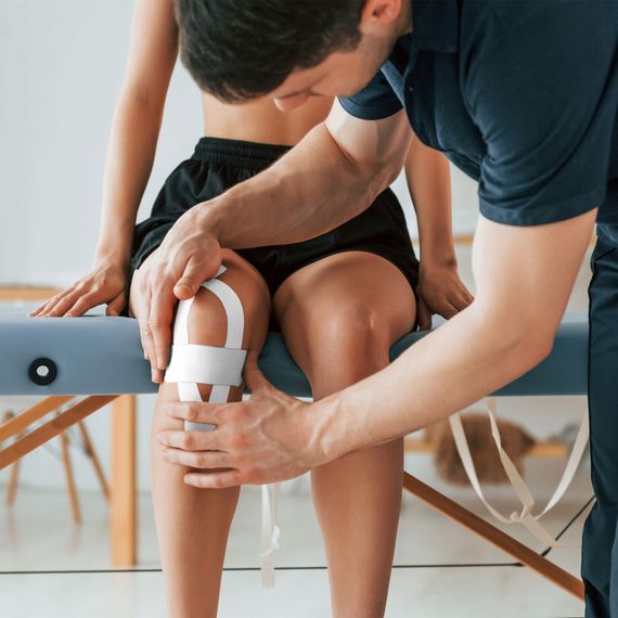 Стрічка кінезіологічна (кінезіо тейп) 4FIZJO 5 см x 5 м 4FJ0544 White (P-5907739318831) | Зображення 6